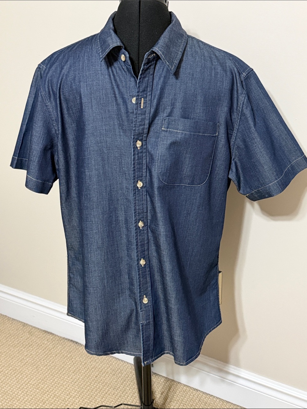 BRIDGE AND BURN Short Sleeve Button Down Shirt